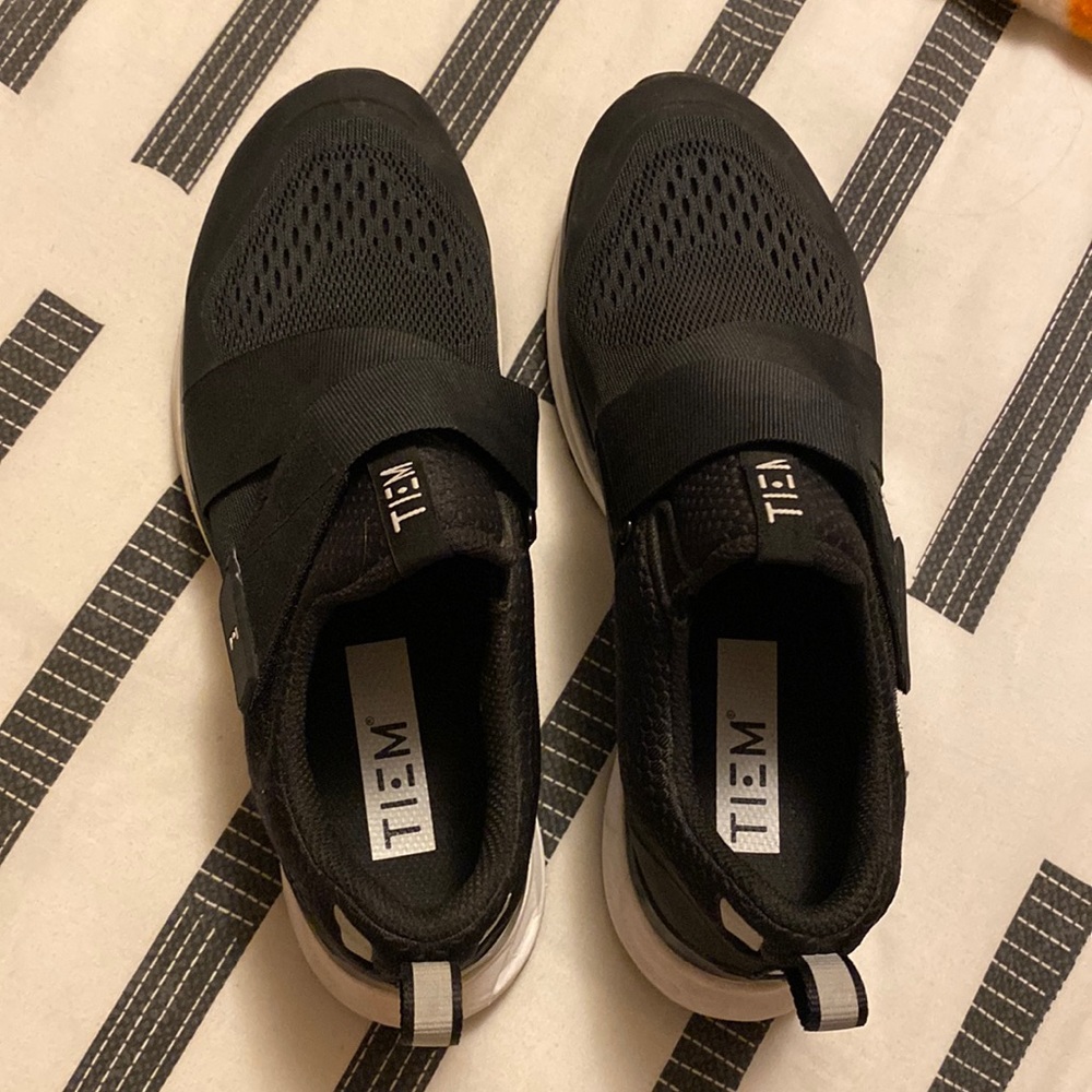 TIEM Women's Black Slip-On Athletic Sneakers